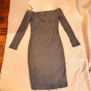 Chic Off-Shoulder Gray Midi Dress